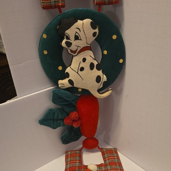 Disney Holiday Decor with Red and Green Accents 101 Dalmations "Ho Ho Ho" - Picture 4 of 8